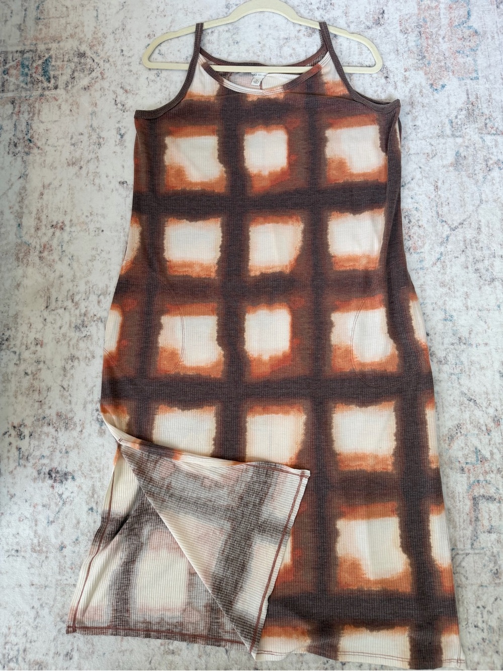 Maxi Dress - Picture 2 of 4